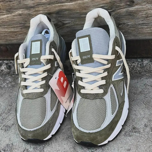 全新 “Olive” 配色Aimé Leon Dore x New Balance 990v4谍照